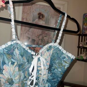 SHEIN Blue Floral Lace-Up Chemise